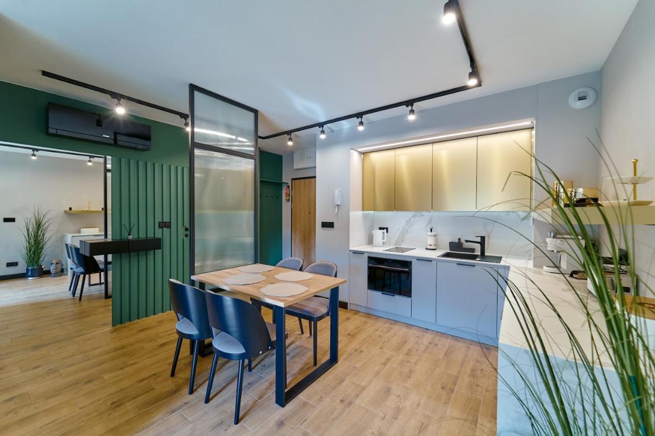 Laguna Ogrody Pieniawskie 33 Emerald Vip-Z Balkonem Polanica-Zdrój Kültér fotó