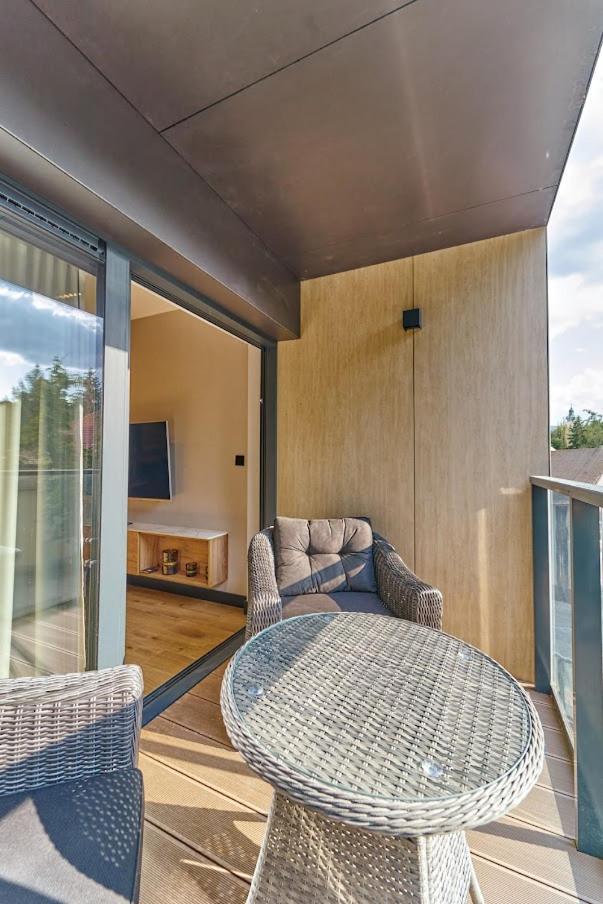 Laguna Ogrody Pieniawskie 33 Emerald Vip-Z Balkonem Polanica-Zdrój Kültér fotó